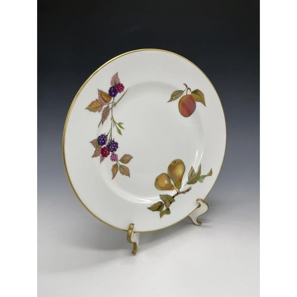 Royal Worcester Evesham Gold Rim 8